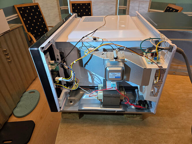 Microwave_Side